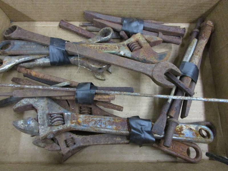 lot 140 image: Various Cresent Wrenches, Chisels and Files