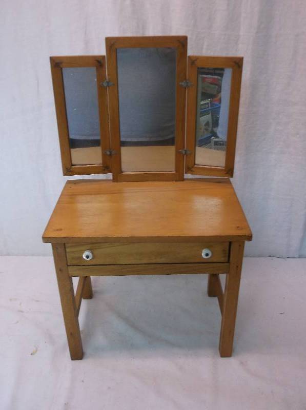 Kids Vanity