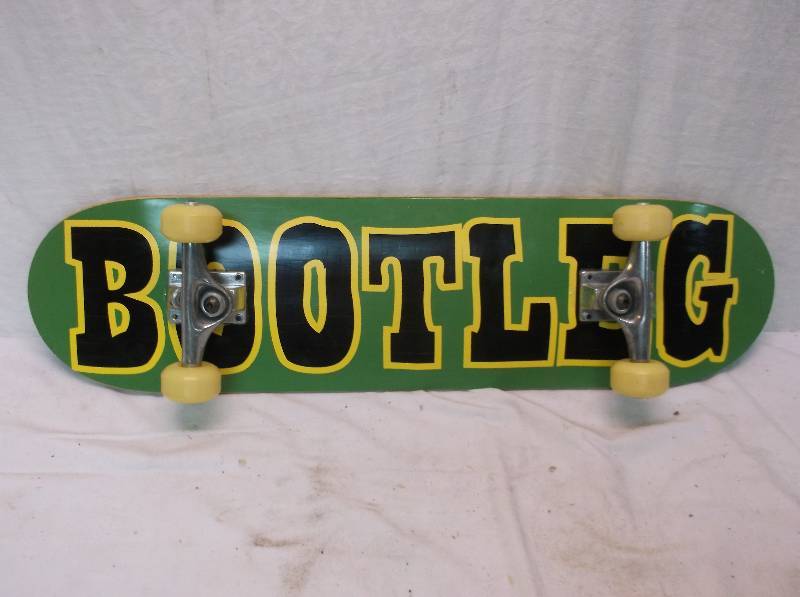 Skateboard