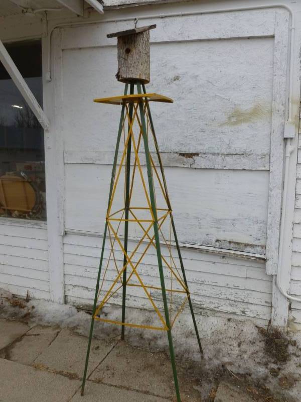 Large Yard Birdhouse Decoration