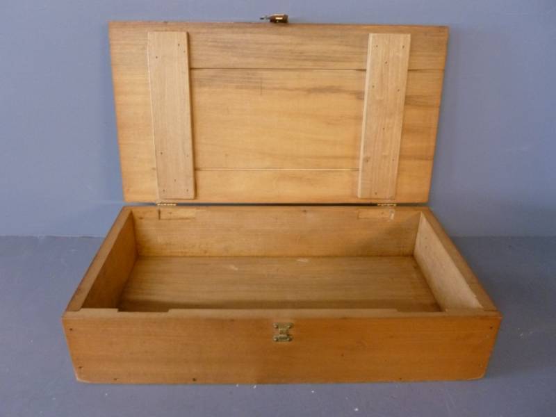 Vintage Keepsake Box