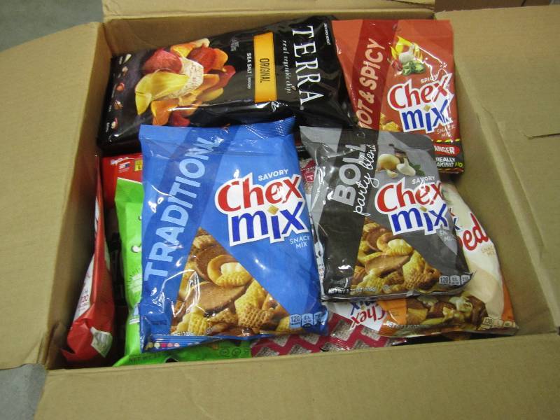 Large Mix Lot of 60 Bags Various Po...