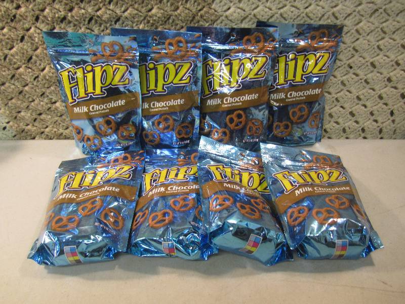 Lot of 8 Bags Flipz Milk Chocolate ...