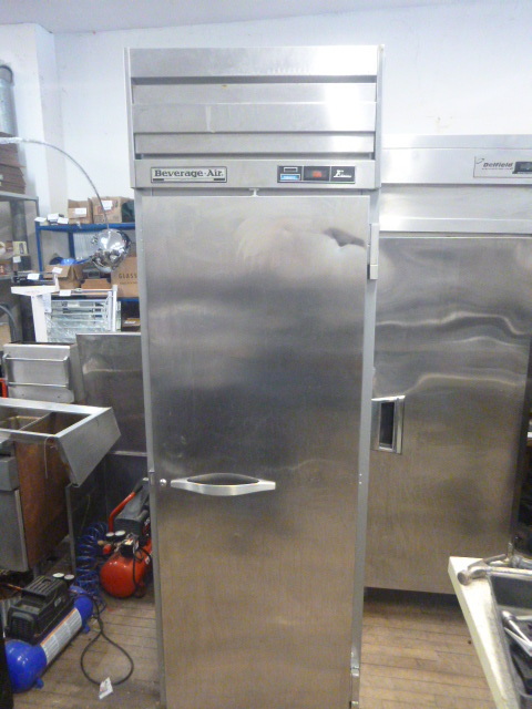 lot 2 image: Beverage Air Freezer
