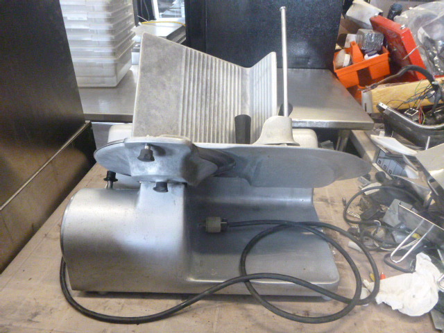 lot 9 image: Hobart Meat Slicer