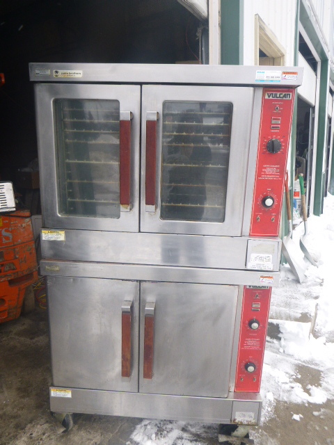 lot 6 image: Vulcan Oven