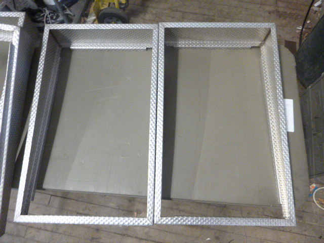lot 56 image: 2 Risers for Steam Table