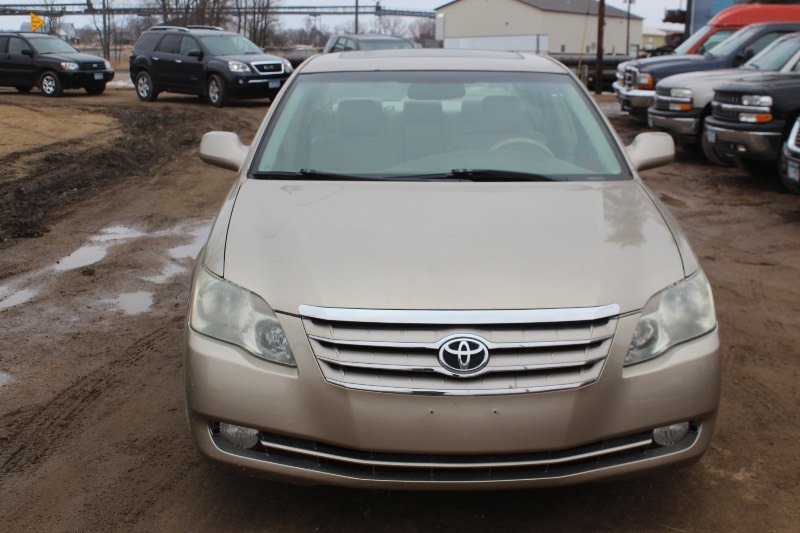 2006 Toyota Avalon XLS