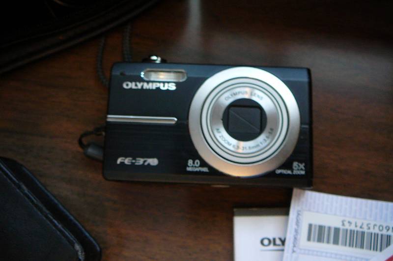 lot 29 image: Olympus FE-370 8.0 Megapixel With Manual Case Plug In