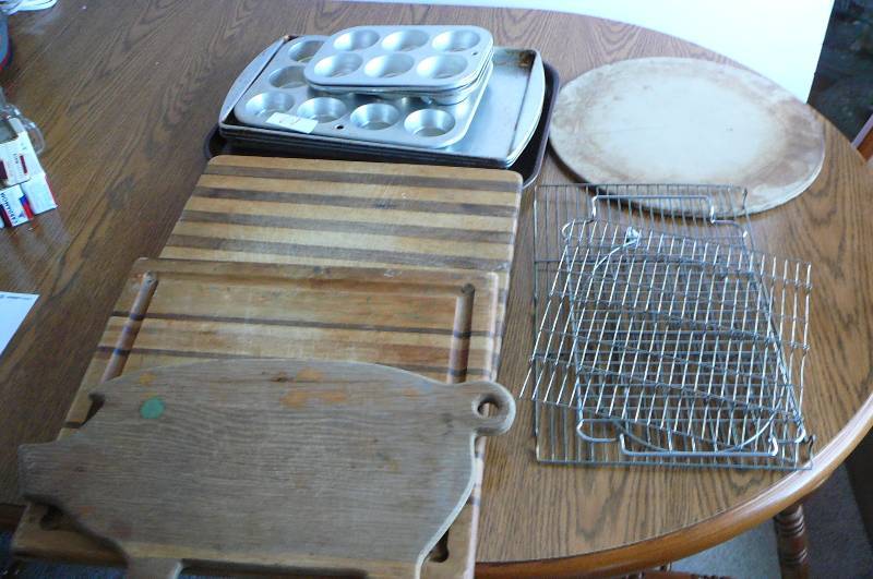 lot 61 image: Miscellaneous Kitchen Items