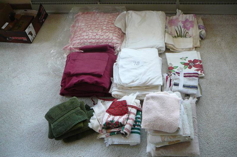 lot 78 image: Lot of Misc. Home Items
