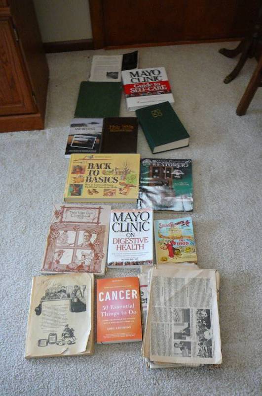 lot 84 image: Mayo Clinic Guide, Readers Digest Back To Basic, Sears Roebuck Consumers Guide, Bible, Van Dykes Restorers Guide