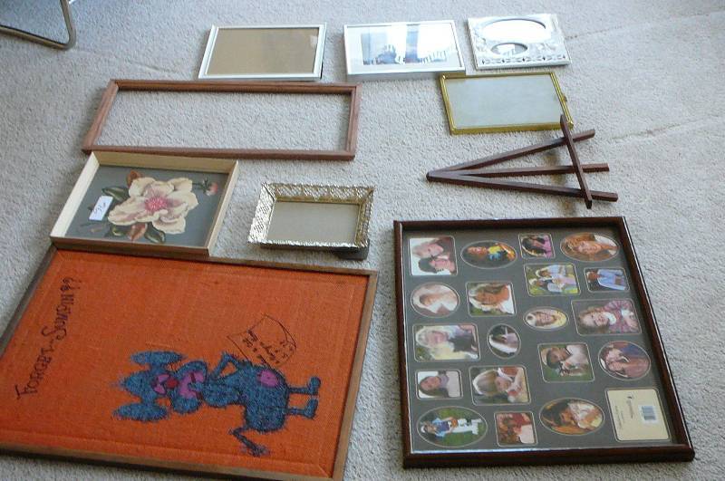 lot 96 image: Pictures & Picture Frames