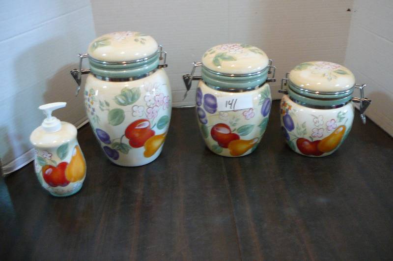 lot 141 image: Misc. Kitchen Items