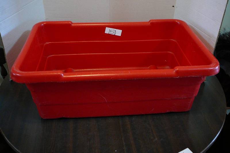 lot 150 image: Heavy Duty Plastic Tub