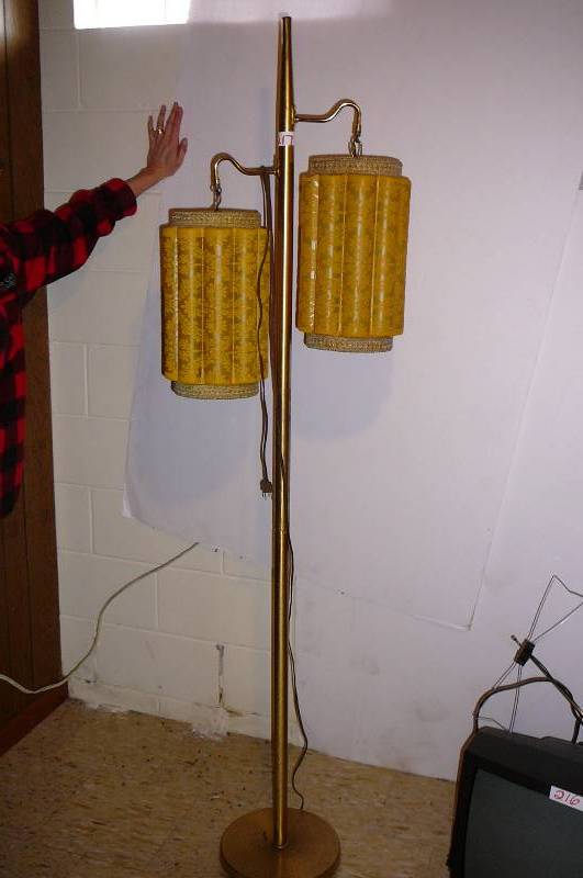 lot 217 image: Vintage  Floor Lamp