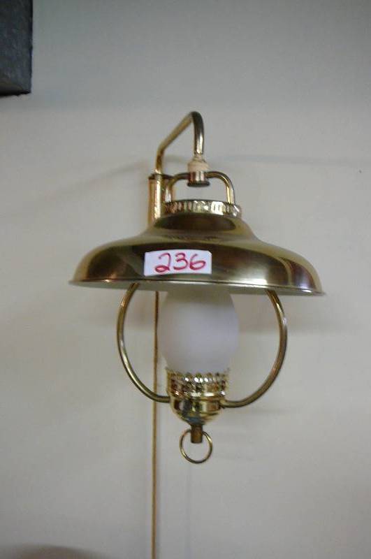 lot 236 image: Vintage Hanging Lamp Pull Down