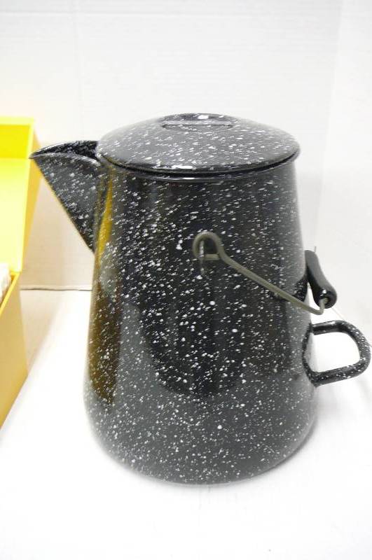 lot 240 image: Blue Enamel Coffee Pot - Large, Recipe Cards