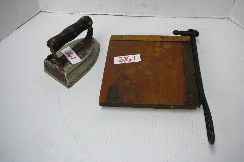 lot 261 image: Utility Iron - No Cord, Old Paper Cutter