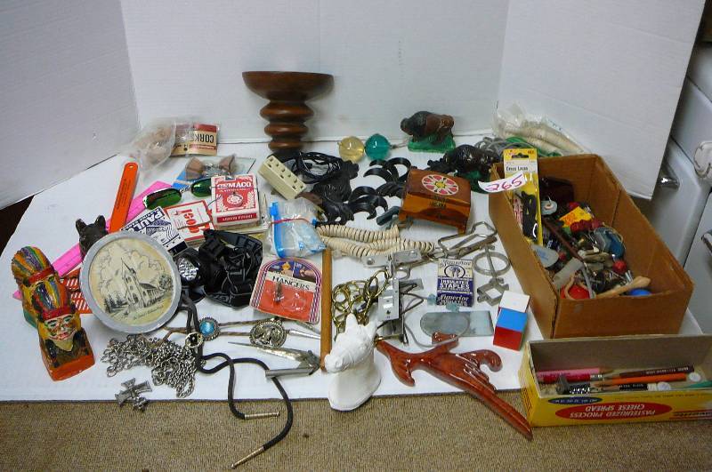 lot 265 image: Misc. Items