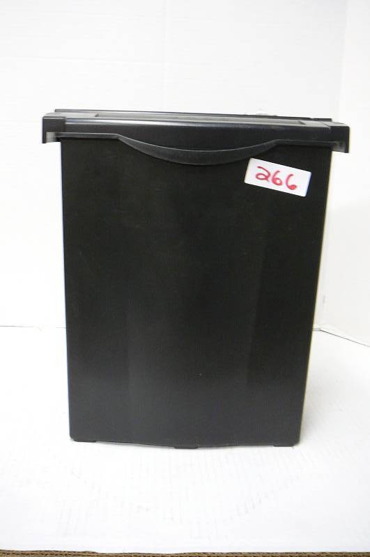 lot 266 image: Paper Shredder