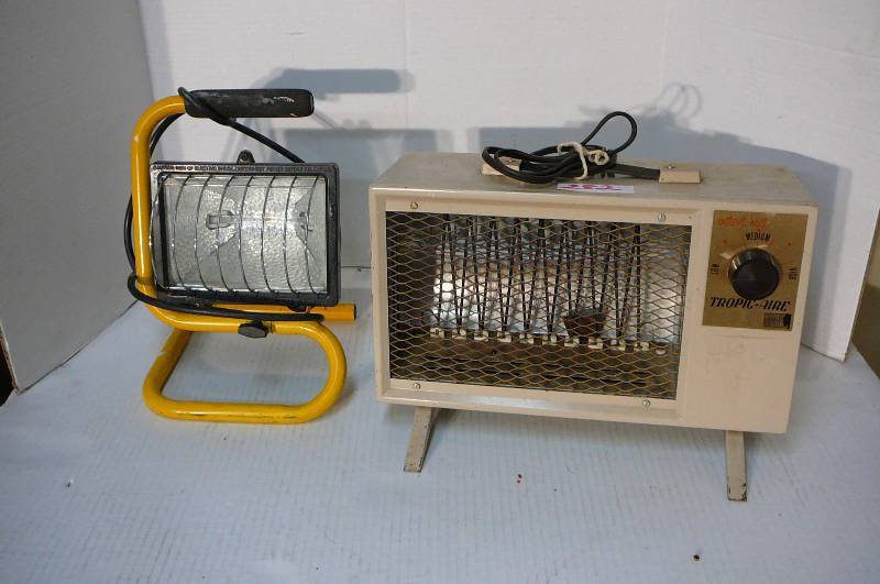 lot 282 image: Electric floor heater, Work light
