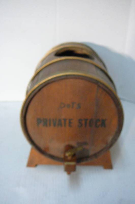 lot 285 image: Wooden barrel planter 14 34 L x 9 12d