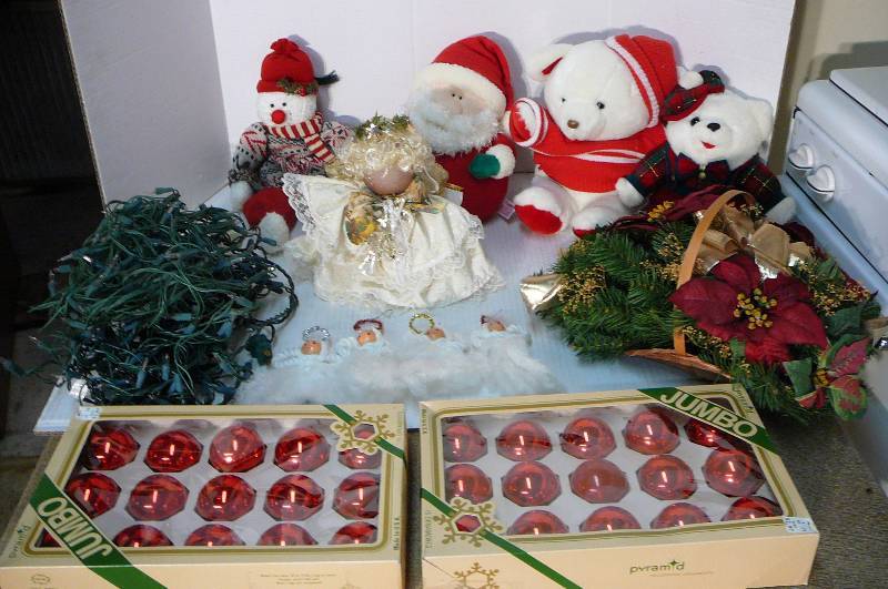 lot 299 image: Christmas Dcor- Stuffed Bears, Santa, Lights, Glass Tree Ornaments, Angel Tree Topper With Tote