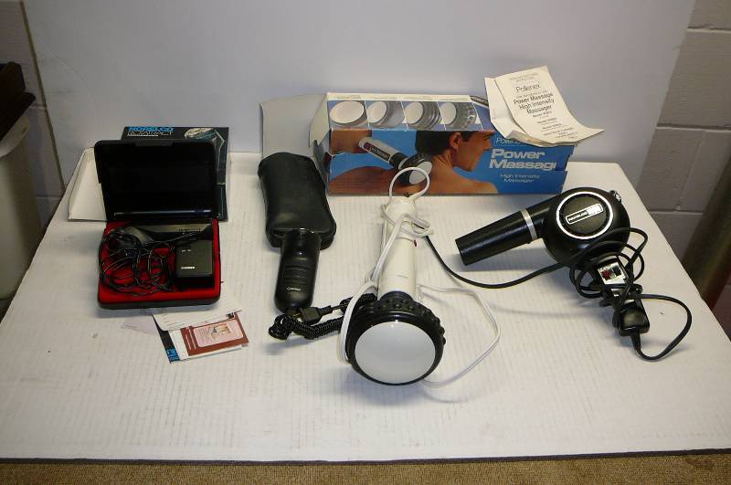 lot 317 image: Hair Blower Dryer- Polenex Power Massager- 2  Electric Razors
