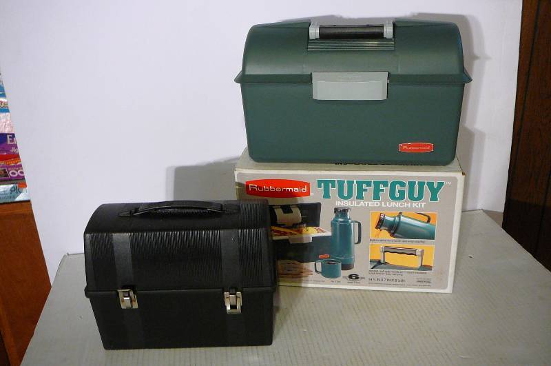 lot 353 image: Lunch Boxes - Rubbermaid Insulated Tuff Guy New in Box with Thermos, Plastic Lunch box