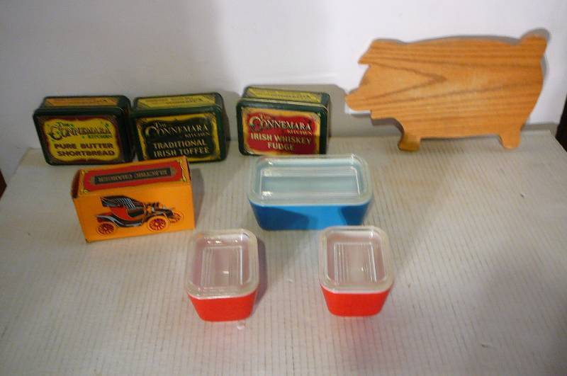 lot 366 image: Vintage Pyrex Containers with Lids Tin Boxes, Avon Electric Charger Car Bottle