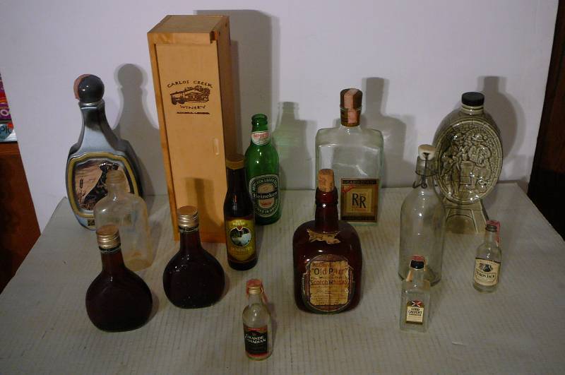 lot 363 image: Decanter Jars, Vintage bottles
