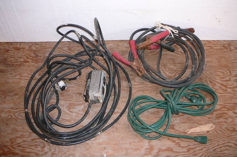 lot 391 image: Electrical Extension Cords 2, Jumper Cable