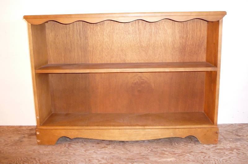 lot 394 image: Wood 3 Shelf Book Case 10 d x 42L x 30h