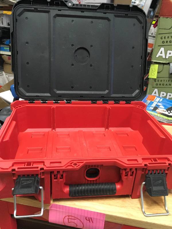 Milwaukee Packout  Tool Box not used