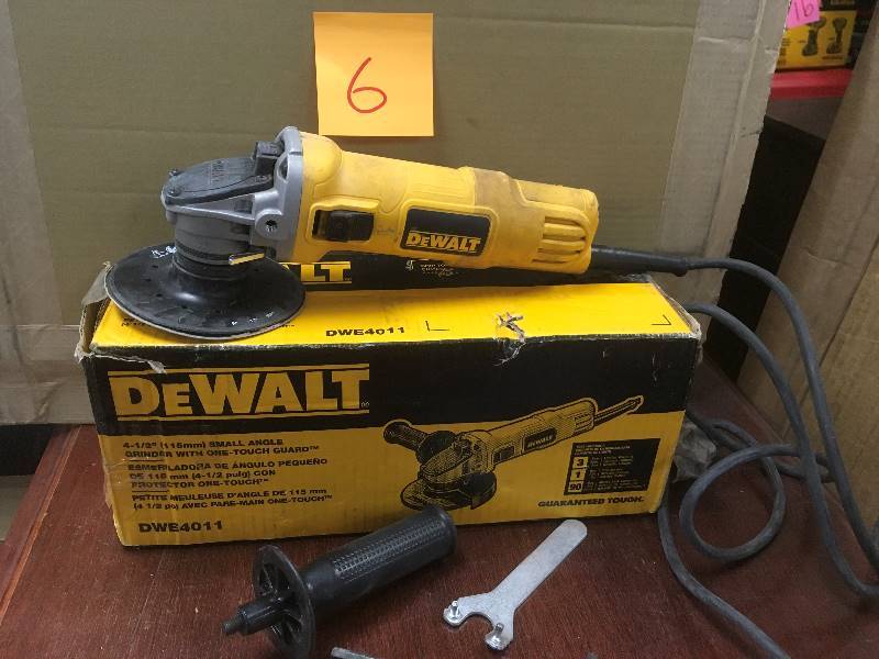 DEWALT 4-1/2 Small Angle Grinder With One-Touch Guard DWE4011