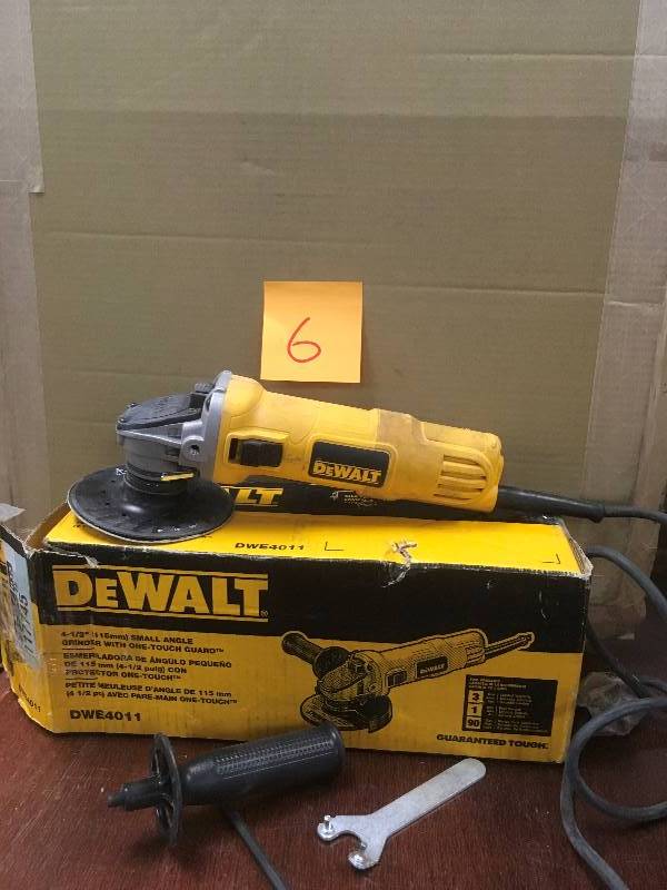 DEWALT 4-1/2 Small Angle Grinder With One-Touch Guard DWE4011