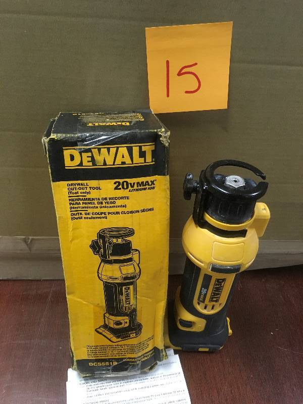DeWalt 20-Volt Max Drywall Cut-Out Tool (Tool Only) used in good working condition