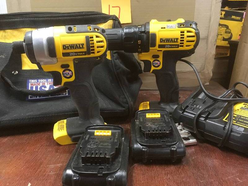 DeWalt 20-Volt Max 12 in Drill and Impact Driver Kit used in good working condition