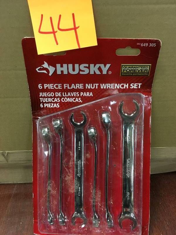 Husky 6 Piece SAE  Metric Flare Nut Wrench Set new