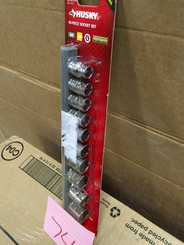 Husky 38 in. Drive Standard Metric Socket Set (10 -Piece)
