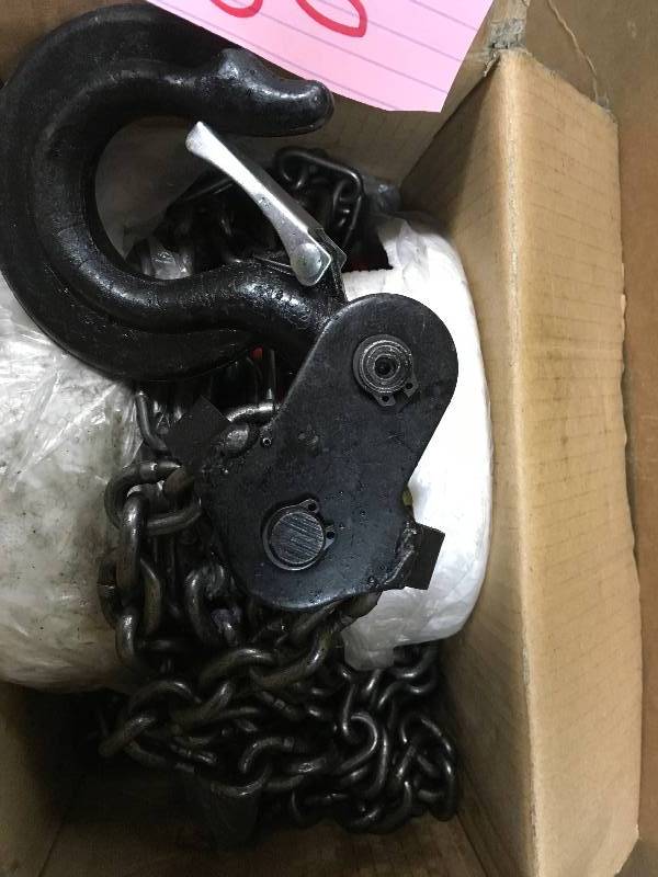 North American Tool 2 Ton Chain Hoist