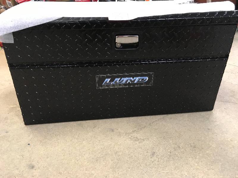Lund 36 Flush Mount Truck Tool Box- Black not used