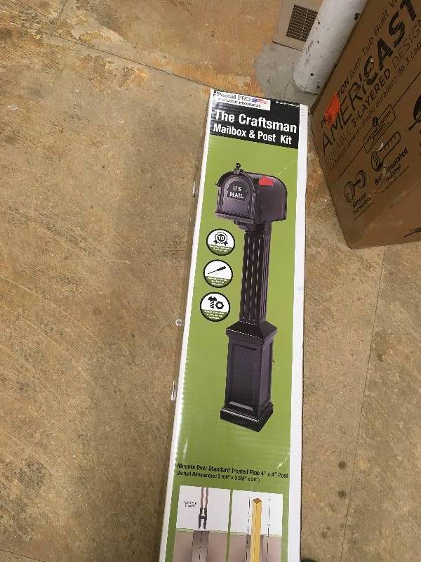 Craftsman Mailbox and Post Kit, Black Not used
