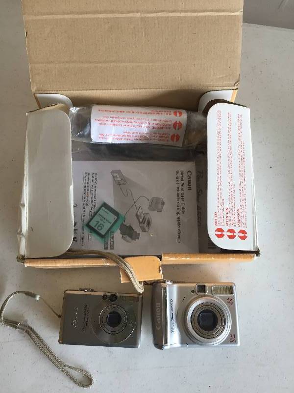lot 68 image: Canon PowerShot A550 Digital Camera & SD450 Camera