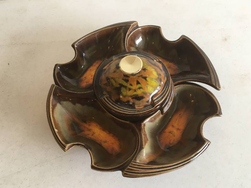 lot 79 image: MCM Ceramic Vege & Dip Tray