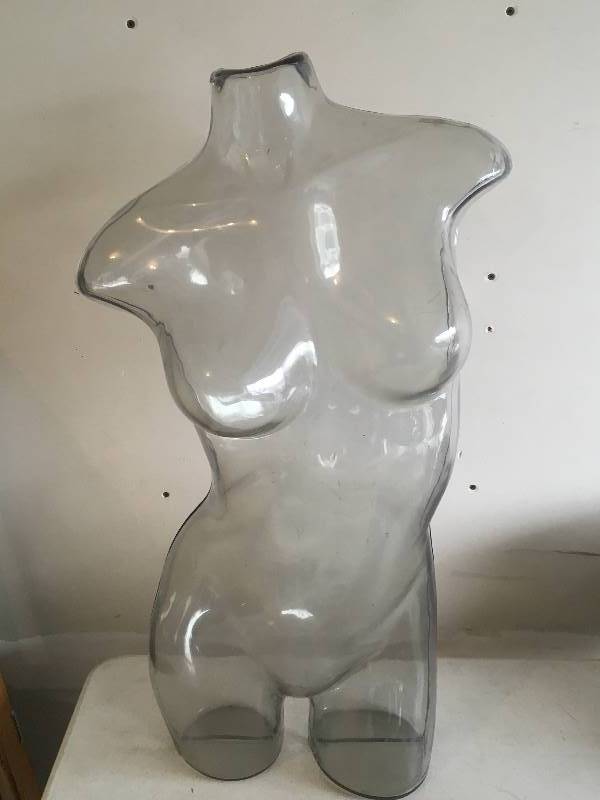 lot 122 image: Clear Plastic Mannequin