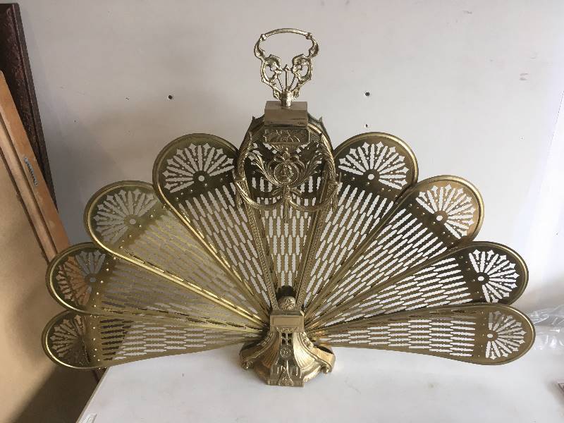 lot 157 image: Brass Fireplace Fan Screen