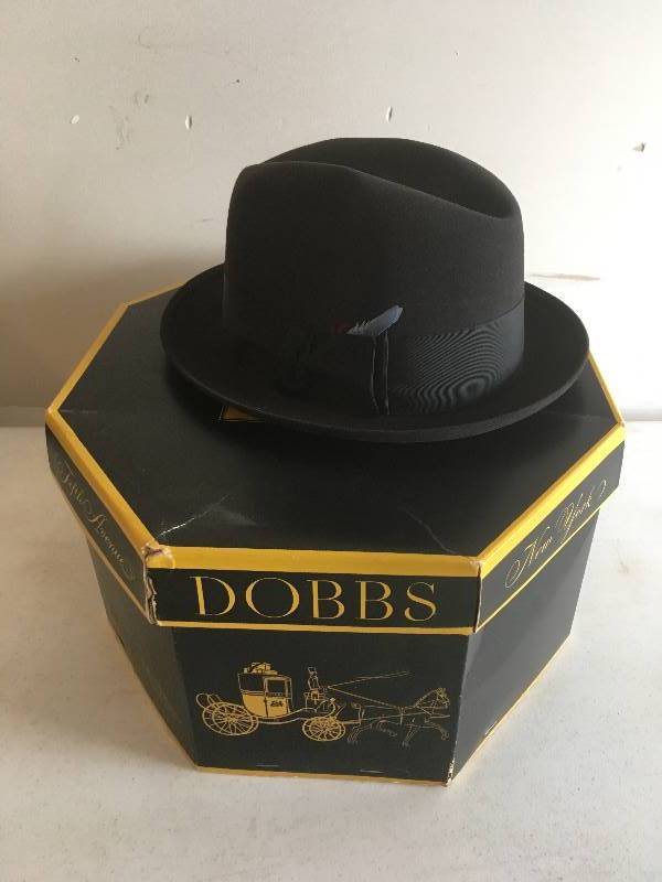 lot 163 image: Dobbs Fifth Avenue Hat in Box