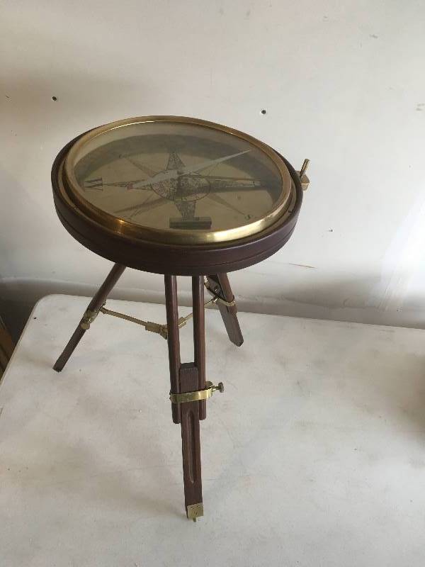 lot 186 image: Wood & Brass Compass Table